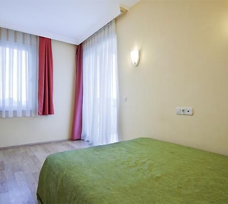 Larissa Garden Hotel Kemer Exterior photo