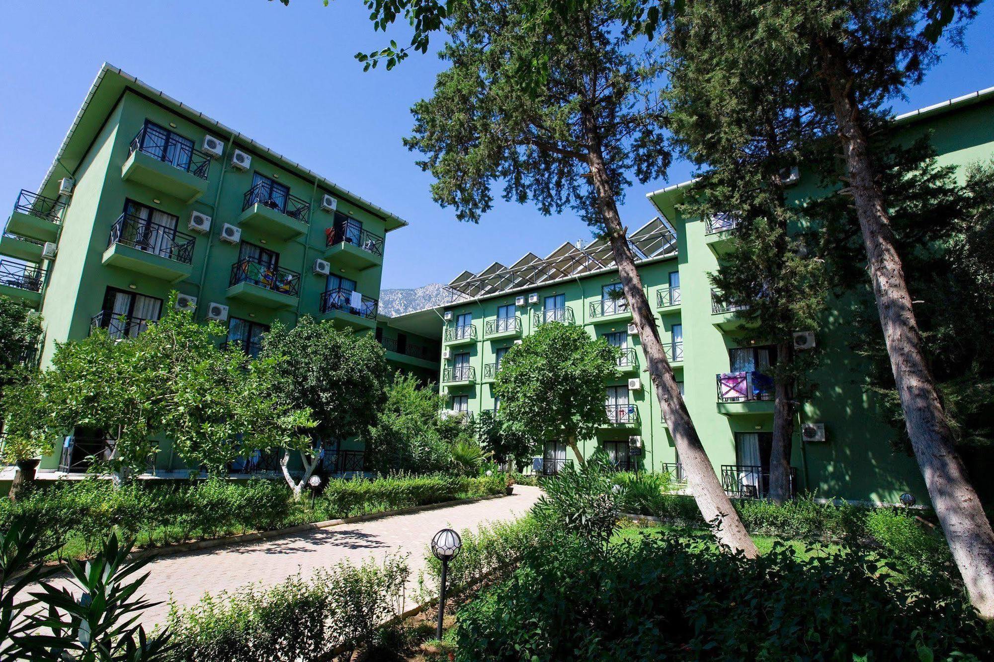 Larissa Garden Hotel Kemer Exterior photo